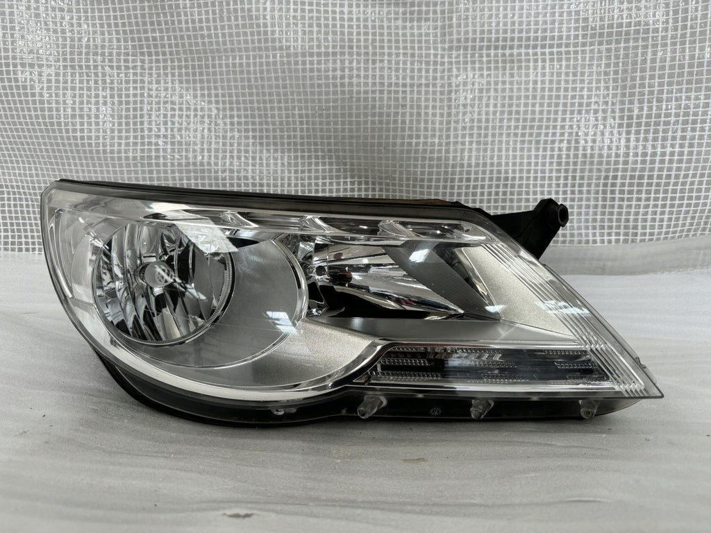 Frontscheinwerfer VW Tiguan 5N1941032AB Rechts Scheinwerfer Headlight