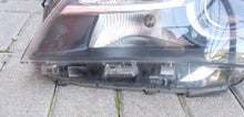 Load image into Gallery viewer, Frontscheinwerfer Toyota Yaris Links Scheinwerfer Headlight