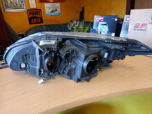 Load image into Gallery viewer, Frontscheinwerfer Renault Laguna 89905208 Links Scheinwerfer Headlight SCH2373281147ma