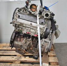 Load image into Gallery viewer, Motor Mitsubishi I 6G74 3.5 GDI 2005 Benzin Engine Unkomplett MOT8687269110qe
