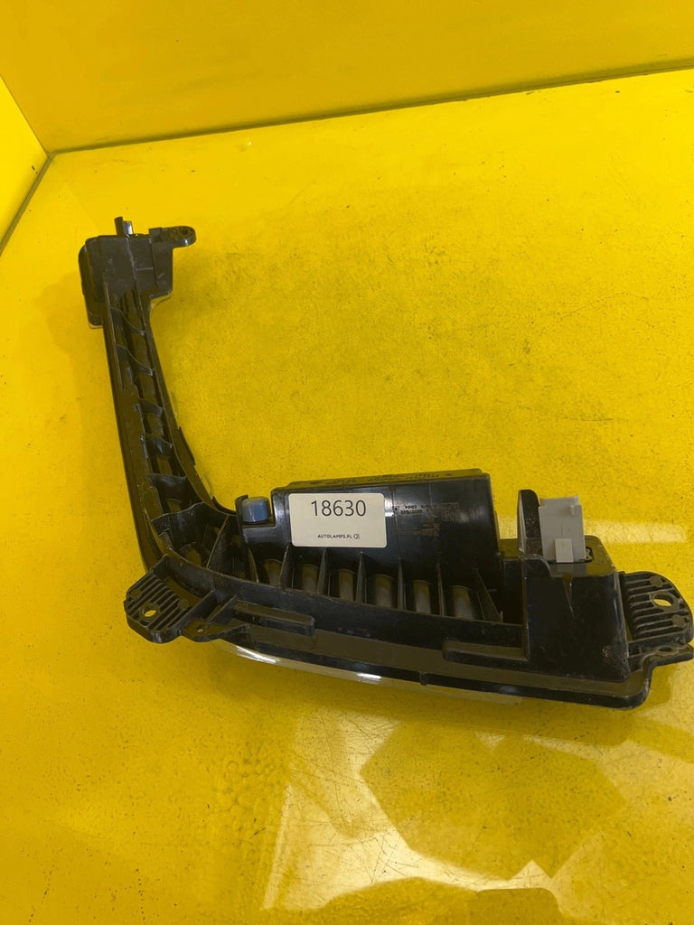 Frontscheinwerfer Peugeot 308 89207845 LED Rechts Scheinwerfer Headlight SCH7529343118yc