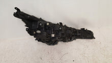 Laden Sie das Bild in den Galerie-Viewer, Frontscheinwerfer Toyota Corolla 8115002S60 LED Links Scheinwerfer Headlight SCH5781722828gr