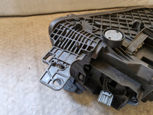 Laden Sie das Bild in den Galerie-Viewer, Frontscheinwerfer Ford Kuga II GV4113D155EH 9015644723131323 Links Headlight SCH8801646027al