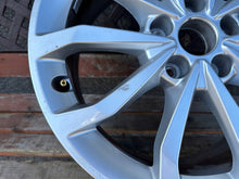 Laden Sie das Bild in den Galerie-Viewer, 1x Alufelge 18 Zoll 7.5" 5x112 39ET 8W0601025ED Audi A4 Rim Wheel FEL3021801714oo