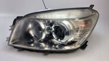 Laden Sie das Bild in den Galerie-Viewer, Frontscheinwerfer Toyota III Links Scheinwerfer Headlight SCH7908804327rn
