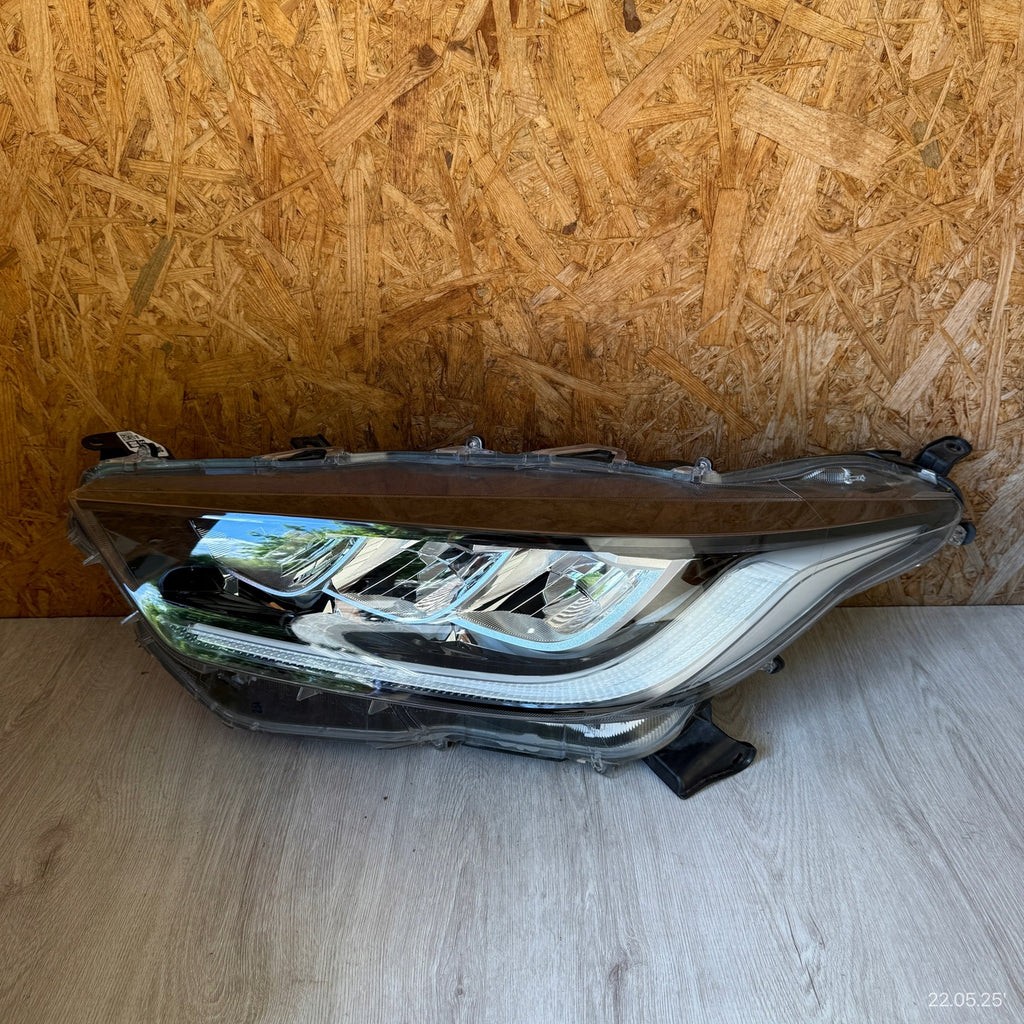 Frontscheinwerfer Toyota Yaris Ein Stück (Rechts oder Links) Headlight SCH4265423915jd