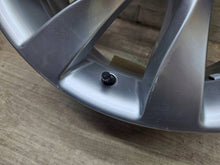Load image into Gallery viewer, 1x Alufelge 18 Zoll 8.0" 5x108 55ET Glanz Silber 31302110 Volvo V60 Rim Wheel FEL4395862839yi