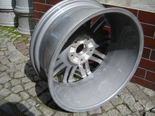 Load image into Gallery viewer, 1x Alufelge 20 Zoll 9.0" 5x130 60ET Glanz Grau 4L0071490 Audi Q7 Touareg FEL8460904515wb