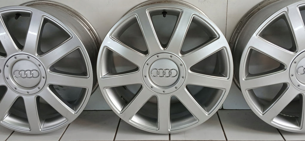 4x Alufelge 17 Zoll 7.5" 5x112 43ET Glanz Silber 8D0601025AD Audi C5 A4 B6 B7 FEL6808013507dt
