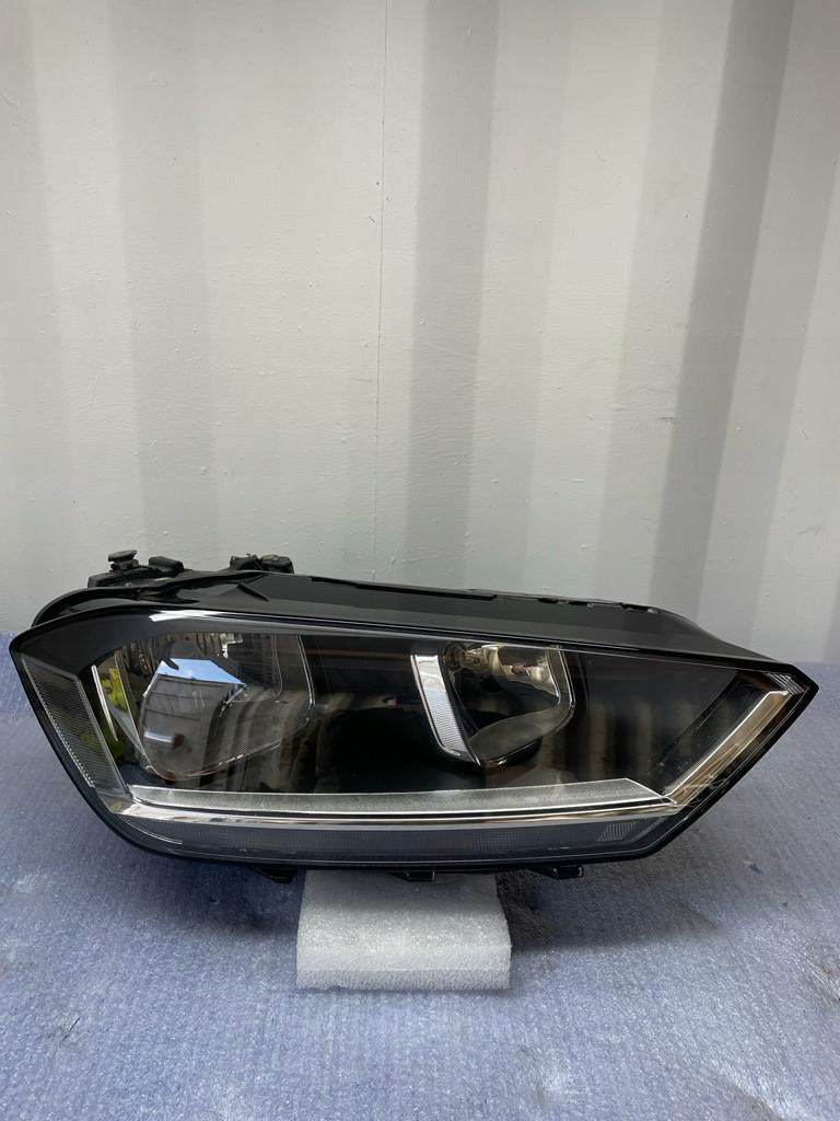 Frontscheinwerfer VW Sportsvan 517941006B 90056170 Rechts Scheinwerfer Headlight