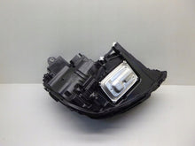 Laden Sie das Bild in den Galerie-Viewer, Frontscheinwerfer Mercedes-Benz A2139060805 A2139060705 LED Rechts oder Links