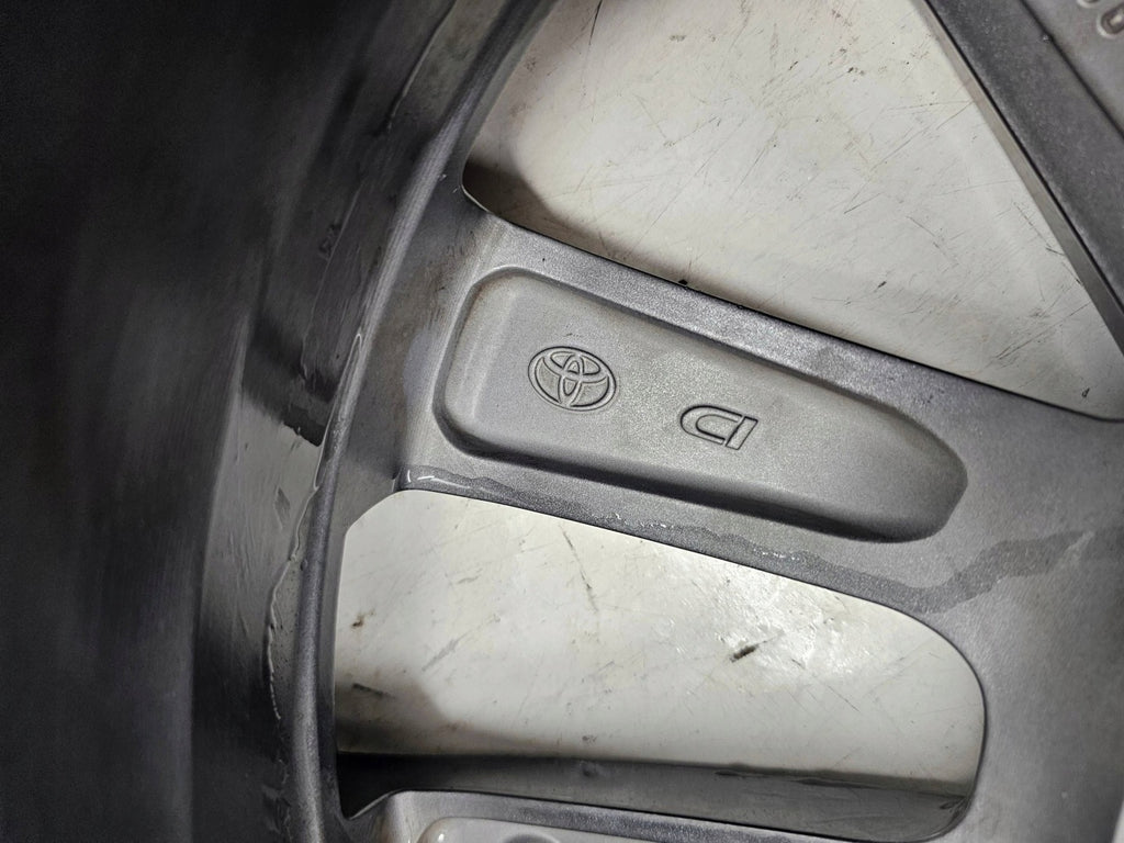 1x Alufelge 18 Zoll Toyota Corolla Chr C-Hr Rim Wheel FEL8786902900sw