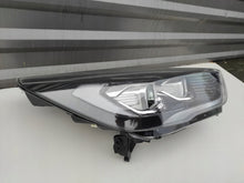 Laden Sie das Bild in den Galerie-Viewer, Frontscheinwerfer Ford Kuga GV41-13D154-EH GV41-13D154 GV4113D154EH Xenon Rechts