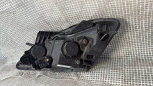 Laden Sie das Bild in den Galerie-Viewer, Frontscheinwerfer Kia Ceed Rechts Scheinwerfer Headlight SCH8562295183vn