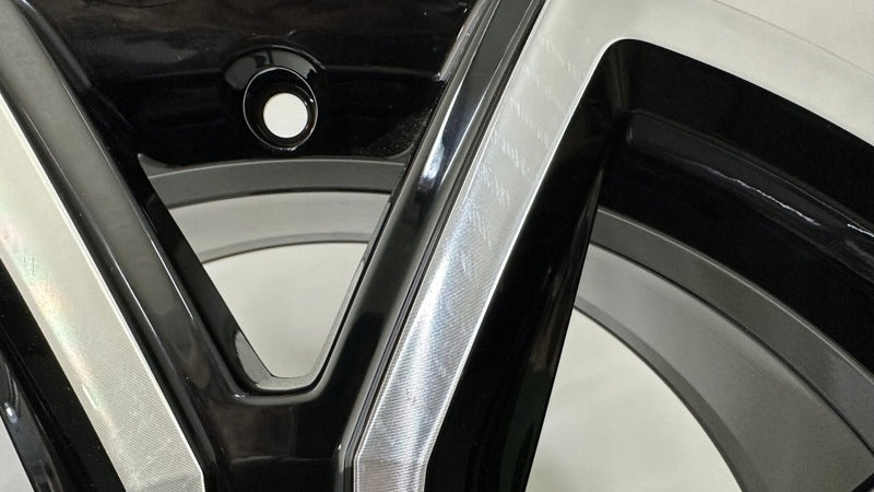 1x Alufelge 18 Zoll 7.0" 5x100 39ET Glanz Schwarz 2GM601025F VW T-Cross FEL8279155113yb