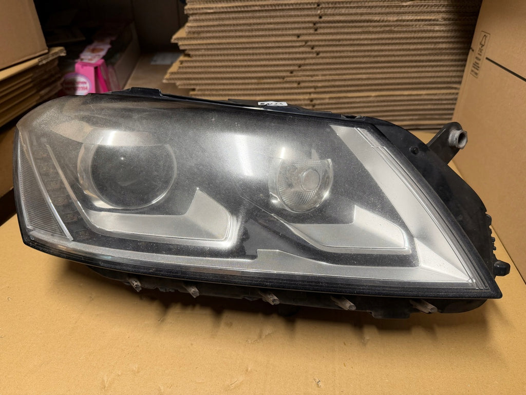 Frontscheinwerfer VW Passat B7 90005333 Rechts Scheinwerfer Headlight SCH6415926430jb