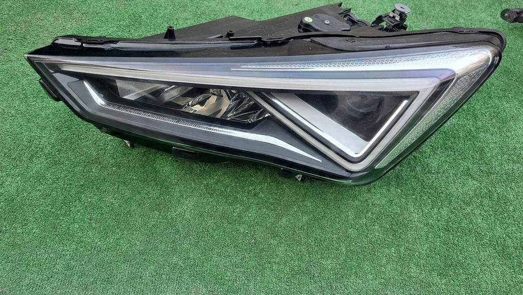 Frontscheinwerfer Seat Tarraco 5FJ941007K Full LED Links Scheinwerfer Headlight