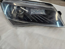 Load image into Gallery viewer, Frontscheinwerfer Skoda Superb III 3V1941016B Xenon Rechts Headlight