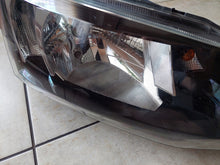Laden Sie das Bild in den Galerie-Viewer, Frontscheinwerfer Skoda Fabia III 6V1941016C Rechts Scheinwerfer Headlight SCH2082559817lw