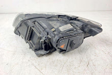 Laden Sie das Bild in den Galerie-Viewer, Frontscheinwerfer Audi Q7 4L0941004AC Xenon Ein Stück (Rechts oder Links)