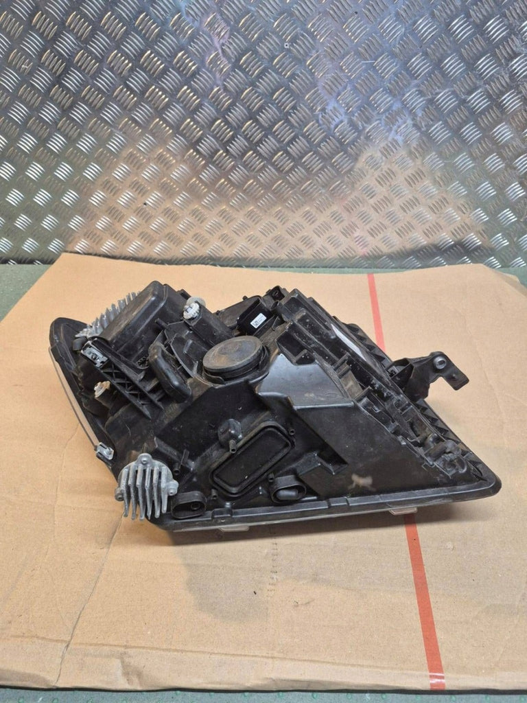 Frontscheinwerfer VW Crafter 7C1941035F Links Scheinwerfer Headlight SCH3928240916mz