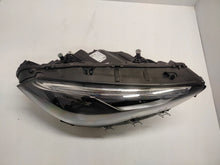 Laden Sie das Bild in den Galerie-Viewer, Frontscheinwerfer Mercedes-Benz W247 A2479064204 Rechts Scheinwerfer Headlight SCH8710556823sx