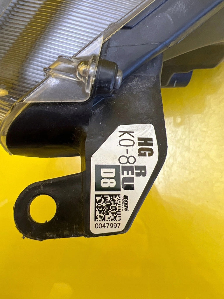 Frontscheinwerfer Toyota 4 Yaris LED Rechts Scheinwerfer Headlight