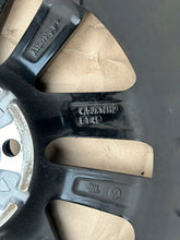 Load image into Gallery viewer, 1x Alufelge 16 Zoll 6.5" 5x112 48ET 5TA601025P VW Touran Rim Wheel FEL3849732814cr