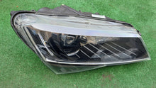 Laden Sie das Bild in den Galerie-Viewer, Frontscheinwerfer Skoda Superb III 3V1941016A Xenon Rechts Headlight