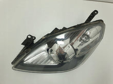 Laden Sie das Bild in den Galerie-Viewer, Frontscheinwerfer Opel Zafira B 13252470 13252471 Xenon Rechts oder Links
