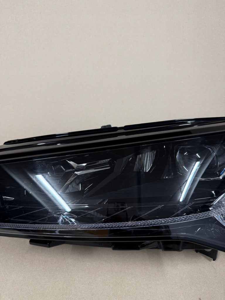 Frontscheinwerfer Skoda Enyaq 5LB941015A LED Links Scheinwerfer Headlight SCH5434982124nk