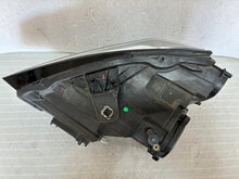 Laden Sie das Bild in den Galerie-Viewer, Frontscheinwerfer Audi Q2 81A941034 Full LED Rechts Scheinwerfer Headlight SCH7641046263kj