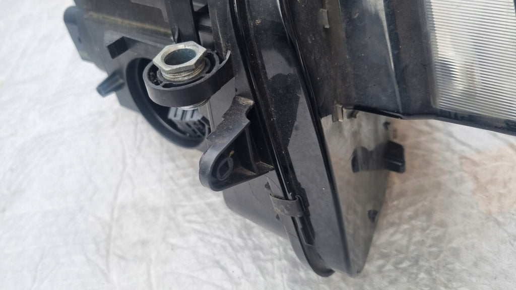 Frontscheinwerfer VW Tiguan 5NB941081G 030111923300 Links Scheinwerfer Headlight SCH2178699913it