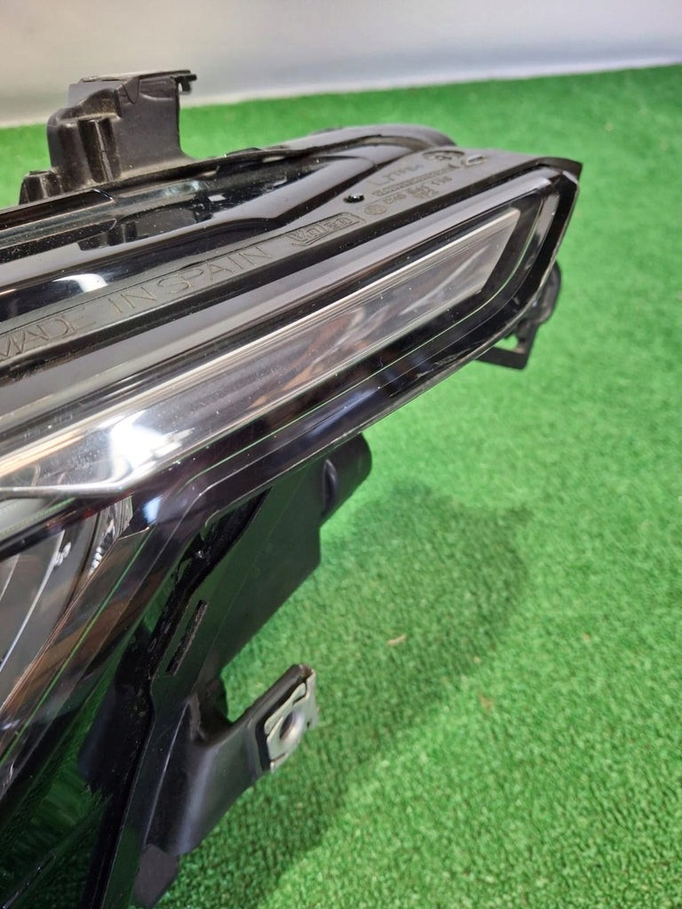 Frontscheinwerfer VW Golf 5H1941005 LED Ein Stück (Rechts oder Links) Headlight SCH5590987568iz