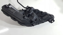 Laden Sie das Bild in den Galerie-Viewer, Frontscheinwerfer Peugeot 3008 9845434680 Vorderseite Scheinwerfer Headlight SCH8945637437gf