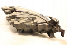 Laden Sie das Bild in den Galerie-Viewer, Frontscheinwerfer Mazda III 0963852 Links Scheinwerfer Headlight SCH3288300329xj