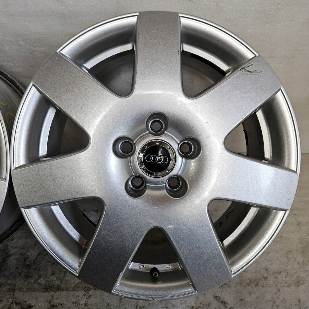 4x Alufelge 17 Zoll 7.0" 5x112 45ET 3B0071492 Audi A4 B6 B7 Passat Beetle Sharan FEL1142361066om