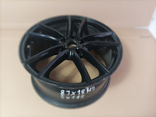 Laden Sie das Bild in den Galerie-Viewer, 1x Alufelge 18 Zoll 8.0&quot; 5x112 50ET F8080RHSI50WE4X Rim Wheel
