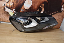 Laden Sie das Bild in den Galerie-Viewer, Frontscheinwerfer VW Tiguan 7P1941752 Xenon Rechts Scheinwerfer Headlight SCH5015903579fw