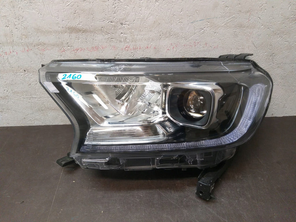 Frontscheinwerfer Ford Ranger JB3B13E015BA Links Scheinwerfer Headlight