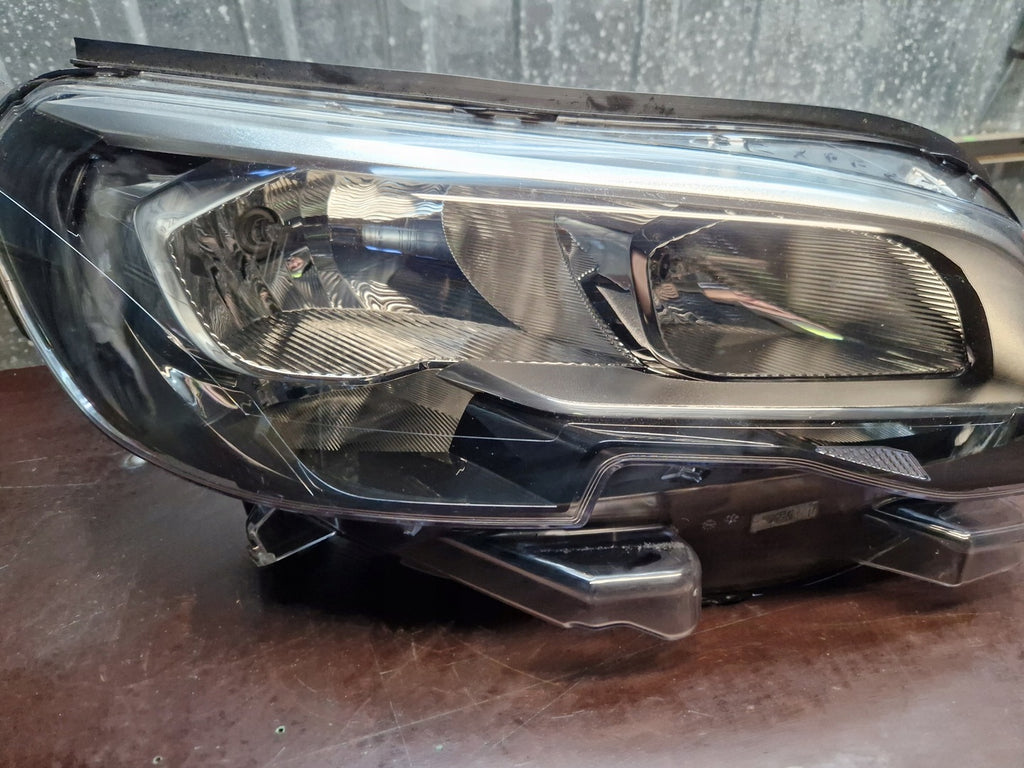 Frontscheinwerfer Peugeot Expert Traveller 9808572580-00 Rechts Headlight