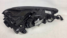 Laden Sie das Bild in den Galerie-Viewer, Frontscheinwerfer Skoda Fabia IV 6VB941015B Links Scheinwerfer Headlight SCH9049561893bx