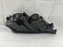 Load image into Gallery viewer, Frontscheinwerfer Skoda Octavia III 5E1941015C Links Scheinwerfer Headlight SCH3000825867jm