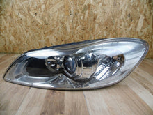 Load image into Gallery viewer, Frontscheinwerfer Volvo C30 31214803 Xenon Links Scheinwerfer Headlight SCH2622601055zt