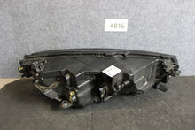 Laden Sie das Bild in den Galerie-Viewer, Frontscheinwerfer Skoda Octavia IV Links Scheinwerfer Headlight SCH3795209105jg