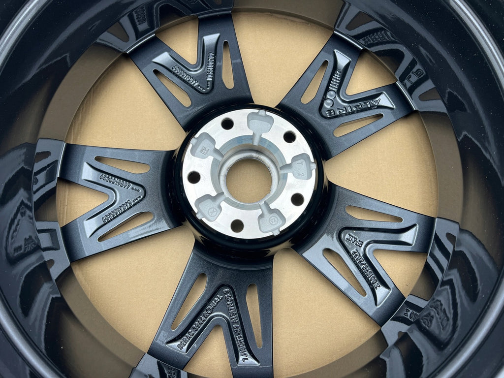 1x Alufelge 18 Zoll 7.0" 5x114.3 6020019895 Alpine A110 Rim Wheel