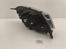 Laden Sie das Bild in den Galerie-Viewer, Frontscheinwerfer Opel Zafira Vivaro C 9847209980 Full LED Links Headlight SCH7385571101me