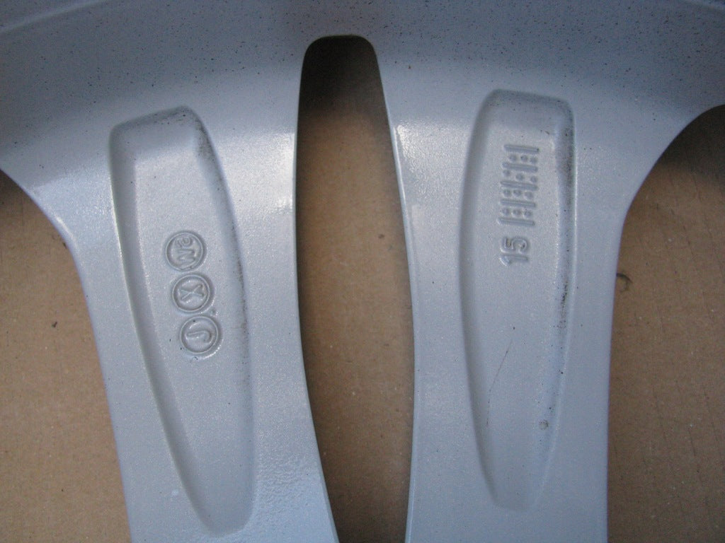 1x Alufelge 18 Zoll 7.5" 5x120 51ET Glanz Silber 6881443 BMW Rim Wheel FEL5751166439pv