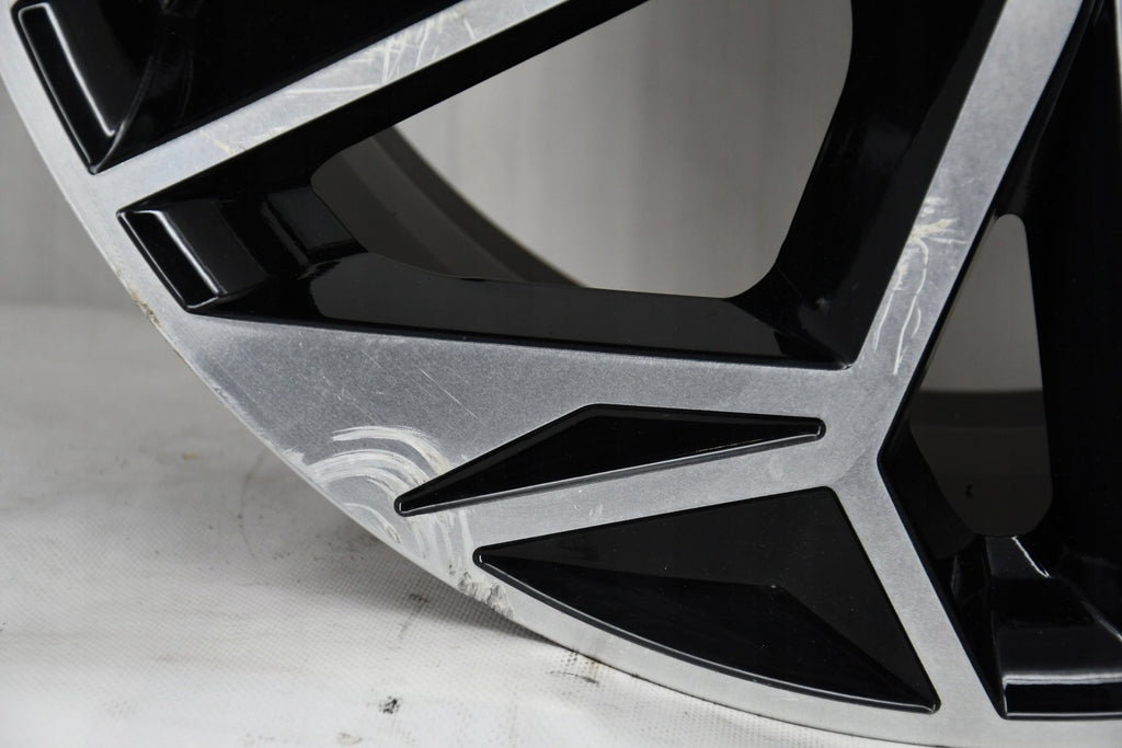 1x Alufelge 20 Zoll 8.5" 5x114.3 53 5ET Glanz 52910-KL310 Hyundai I Rim Wheel FEL4496349909mn