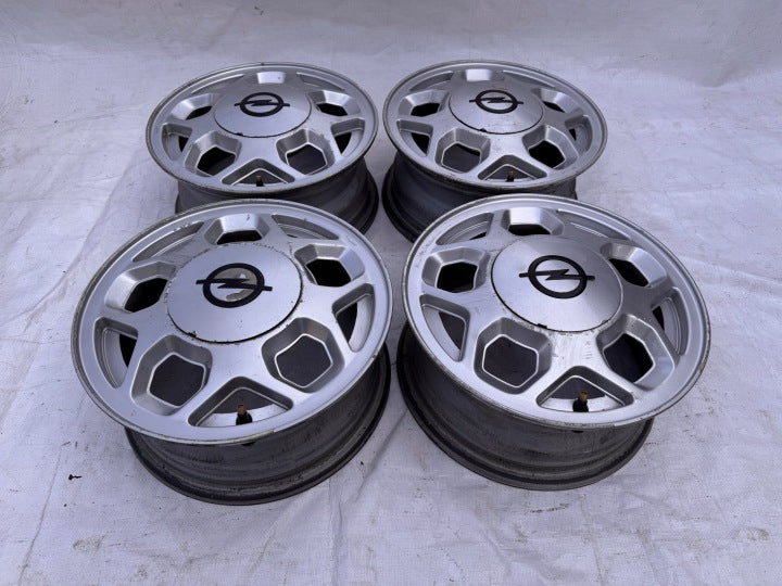 4x Alufelge 13 Zoll 5.5" 4x100 49ET Silber Opel Rim Wheel FEL3927171997ch